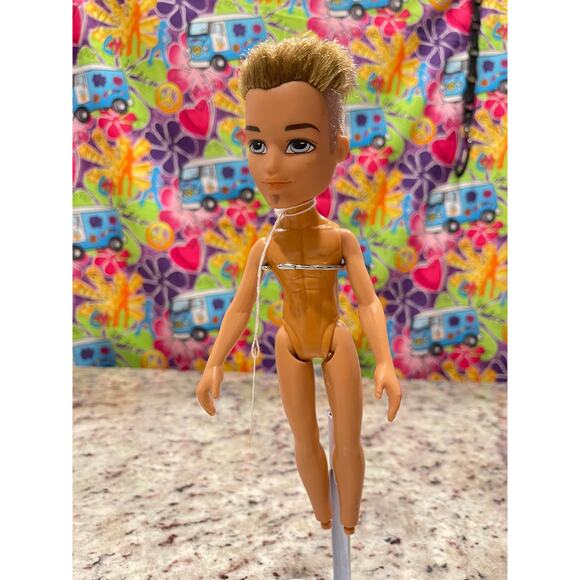 MGA Bratz Boyz Cameron Male Doll Blue Eyes Lot 9 #63 - Picture 2 of 4
